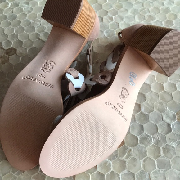 NWOB Bernardo Beige Suede Sandals 2” heel - Picture 4 of 4